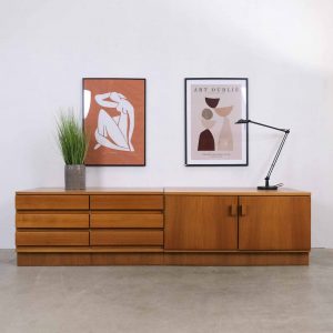 "LÖVTRÄK" Lowboard