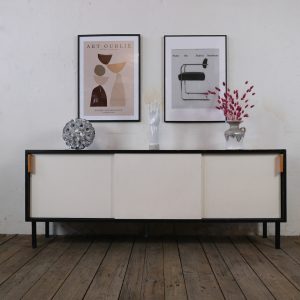"STORLJØRNESKAB" Sideboard