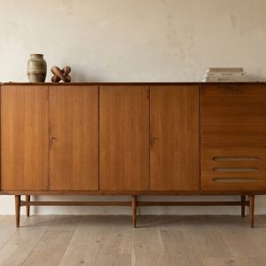 "Bartels" Highboard