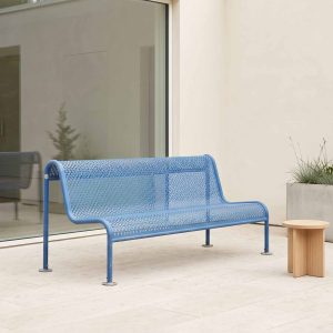 BLÅBRO – Vintage Outdoor Bank